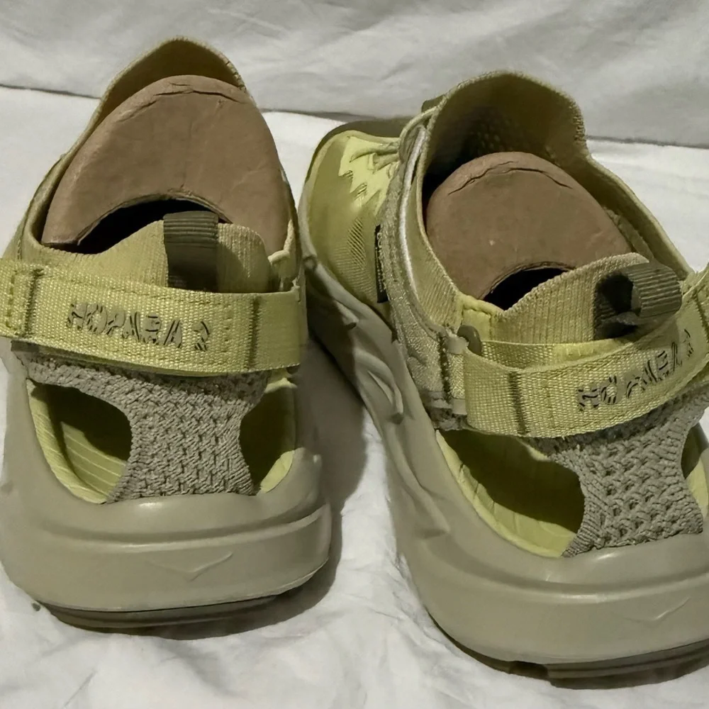 Hoka versatile olive